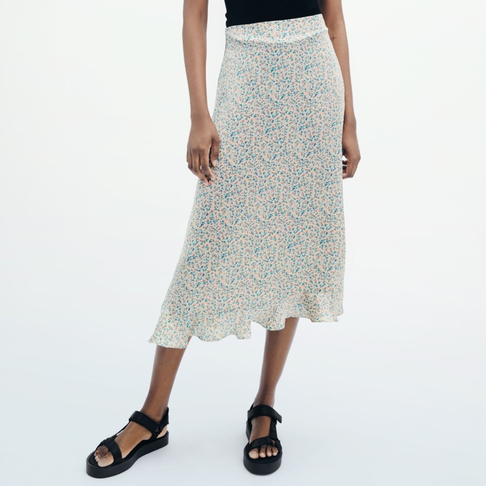 NWOT Zara Floral Midi Skirt